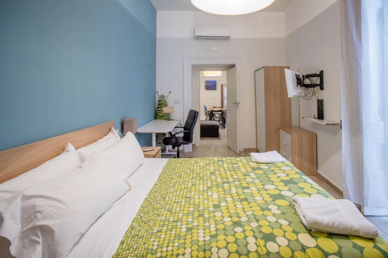 Stay In Naples Flats Toledo エクステリア 写真